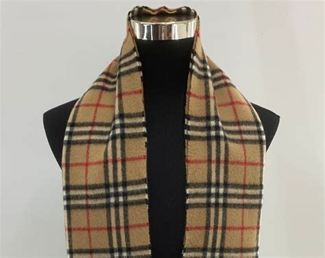 are burberry scarves cheaper in london|burberry scarves on sale authentic.